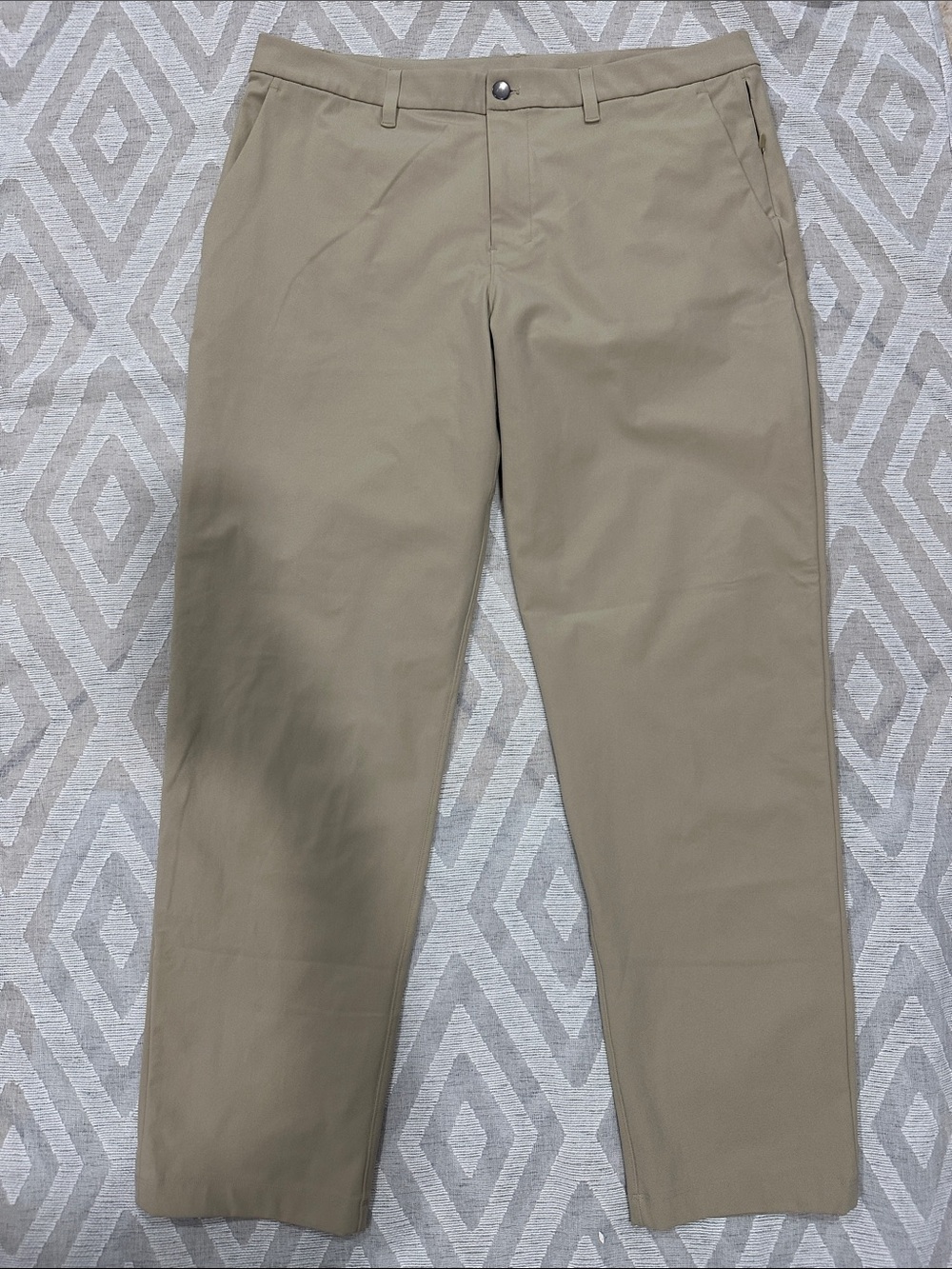 lululemon athletica Men's Khaki Chinos — Light Tan